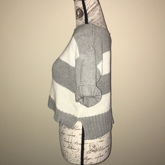 AEROPOSTALE STRIPED KNIT WIDE-FIT CROPPED SWEATER - Picture 5 of 9